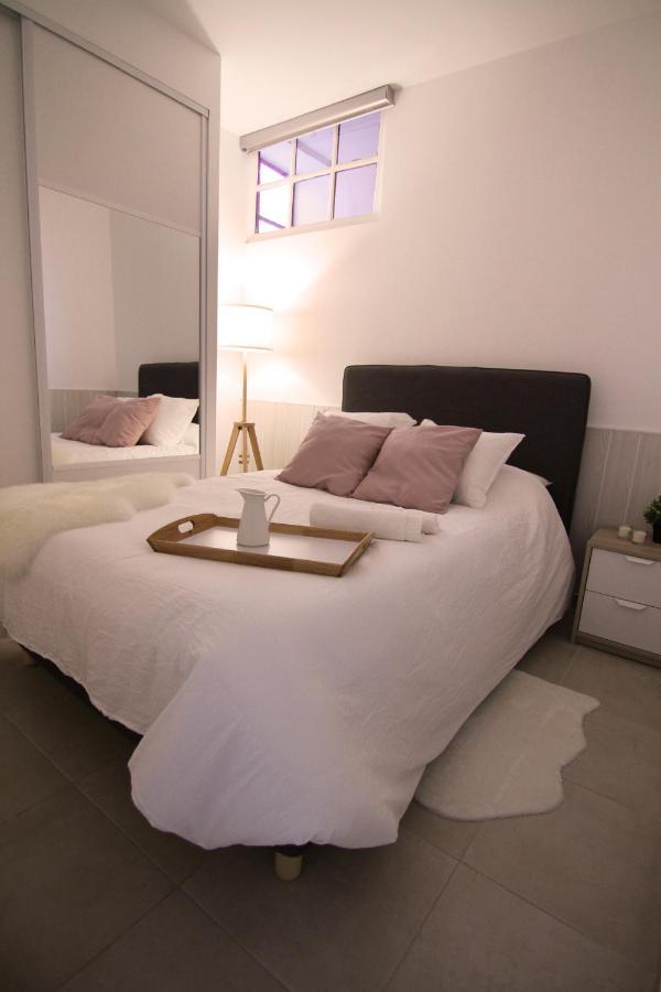Apartment Right In The Heart Of Sete Exterior photo